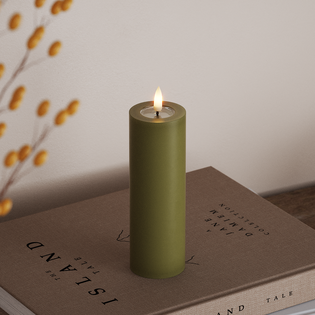 Deluxe Homeart LED Stompkaarsen Ø 5 x 15 cm Olijfgroen LED Stompkaarsen 4