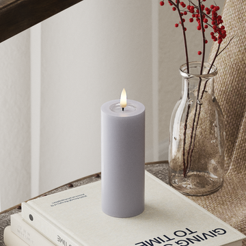 Deluxe Homeart LED Stompkaarsen Ø 5 x 12,5 cm Vergrijsd blauw LED Stompkaarsen 4