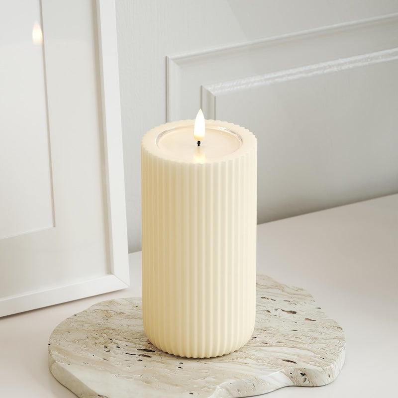 Unique Candles Unique LED Ribbelkaarsen D8 x 15 cm Cream